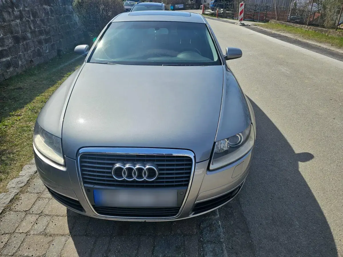 Gebraucht Audi A6 270 PS (198 kW) 2004 Grau Limousine
