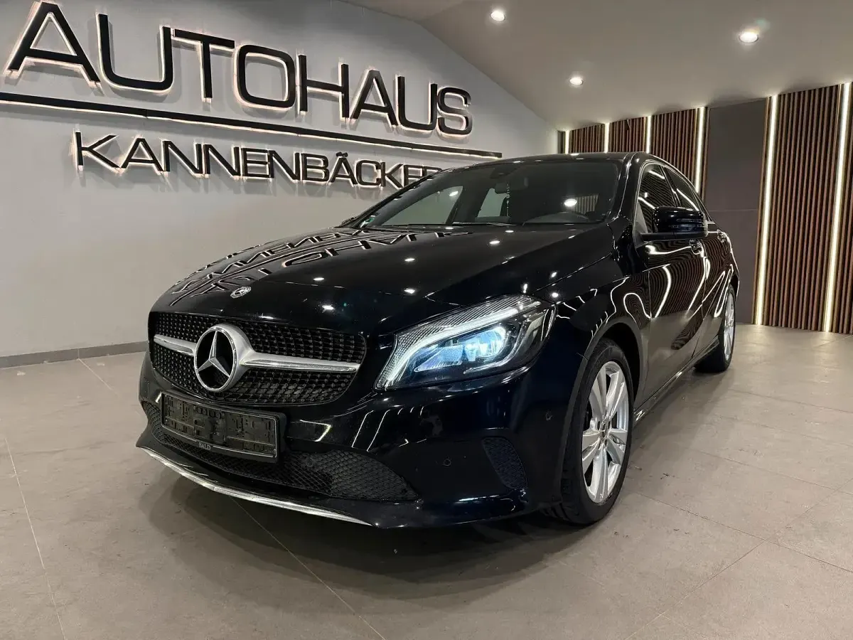 Gebraucht Mercedes A200 136 PS (100 kW) 2017 Schwarz Kleinwagen