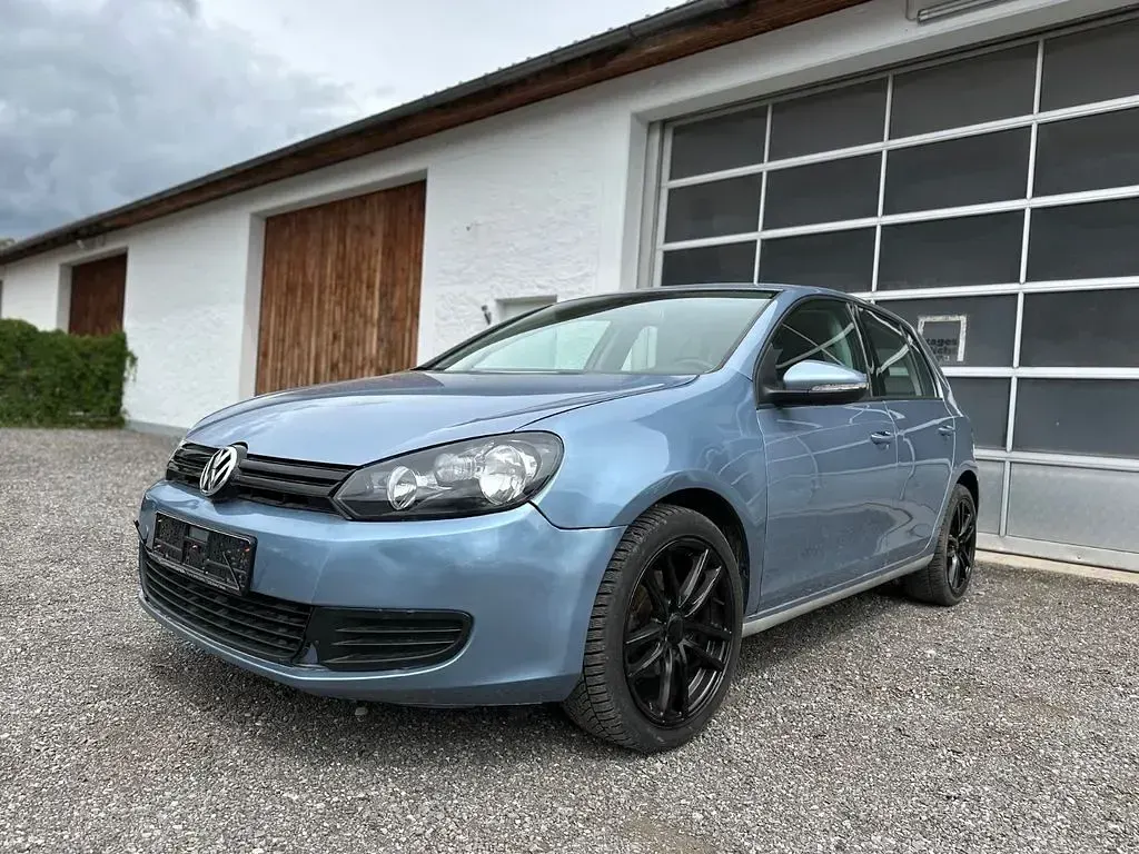 Gebraucht VW Golf VI Trendline 102 PS (75 kW) 2009 Blau Limousine