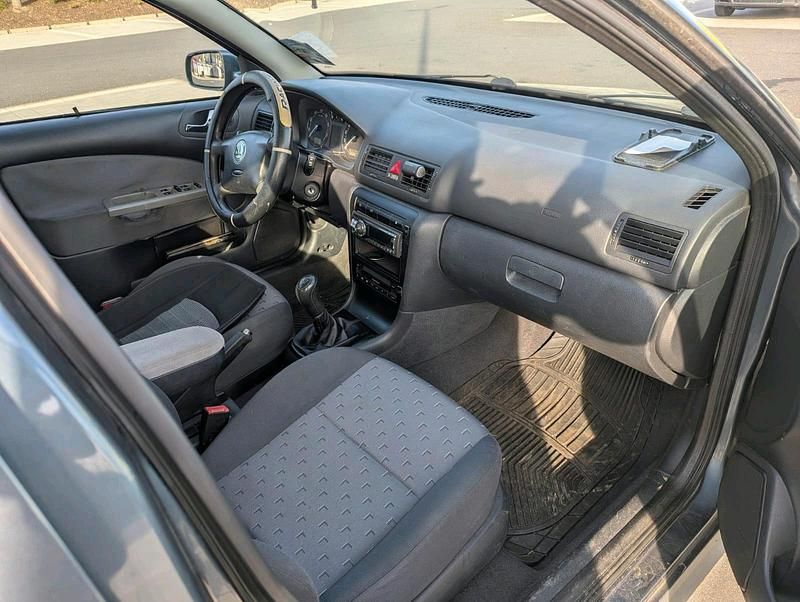 Gebraucht Skoda Octavia 102 PS (75 kW) 2004 Limousine