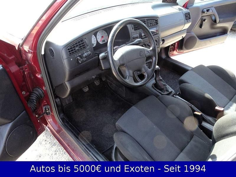 Gebraucht VW Golf III 75 PS (55 kW) 1996 Rot Limousine