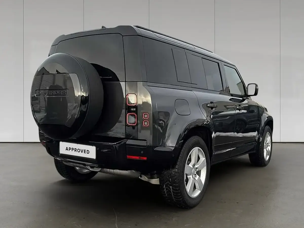 Gebraucht Land Rover Defender 353 PS (259 kW) 2026 Carpathian grey SUV