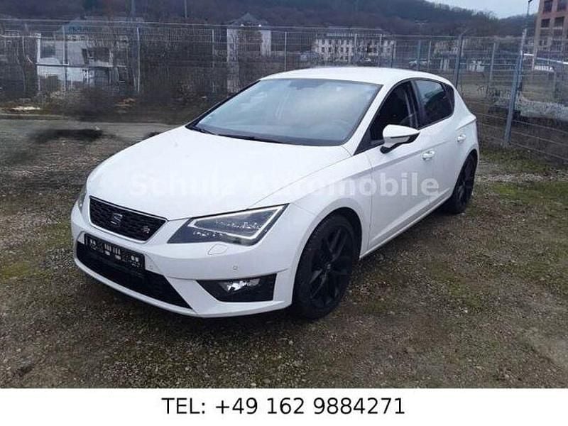 Schwarz Gebraucht 2015 Seat Leon FR Limousine | 13.850 € (Guter Preis) - Bild 1/4