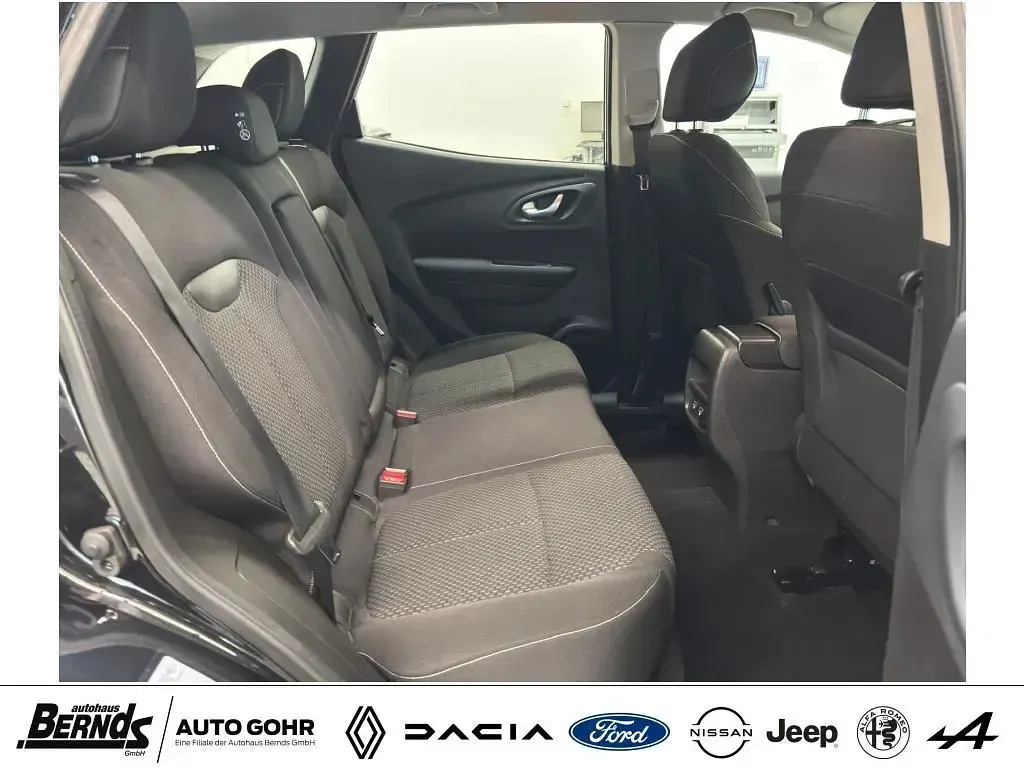 Gebraucht Renault Kadjar Business 140 PS (102 kW) 2022 Schwarz SUV