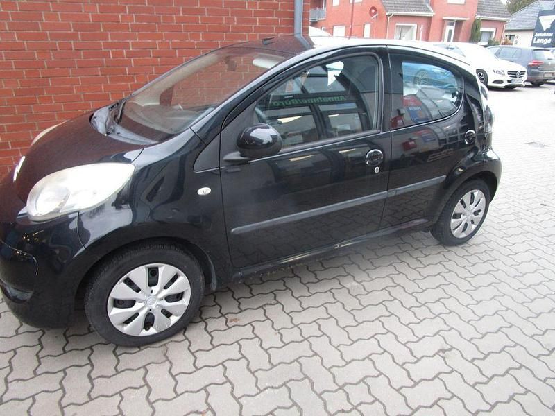 Gebraucht Citroën C1 Style 68 PS (50 kW) 2010 Schwarz Kleinwagen