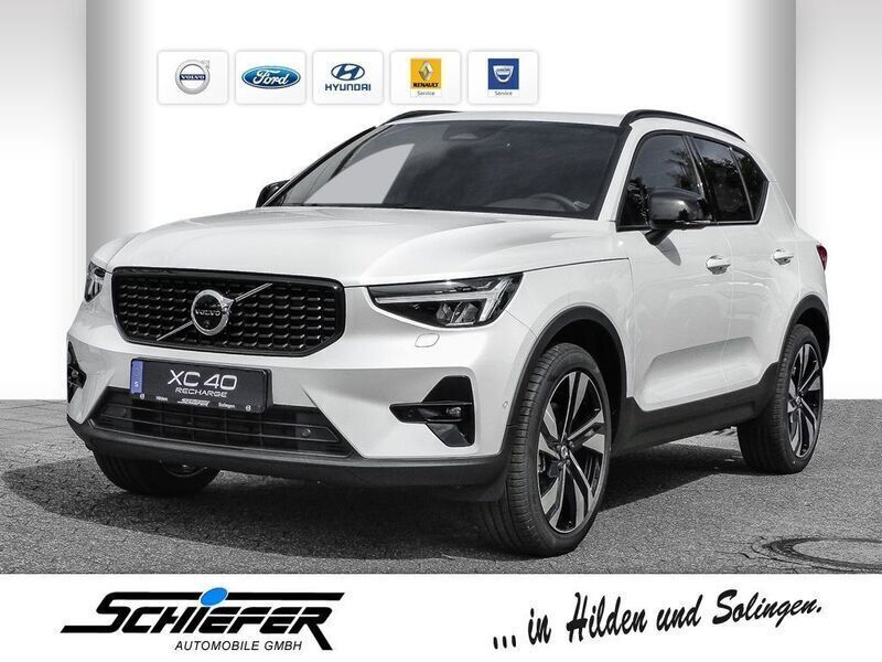 Weiß Gebraucht 2024 Volvo XC40 Plus SUV | 39.890 € (Etwas zu teuer) - Bild 1/4