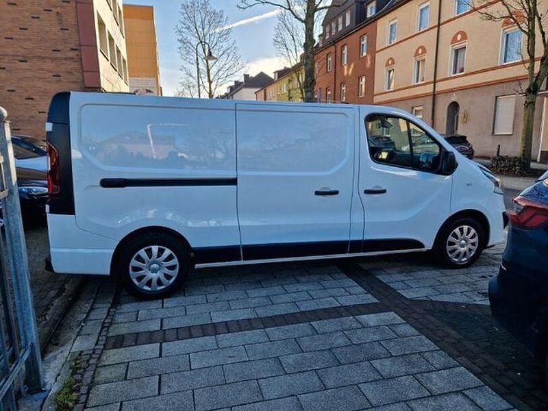 Gebraucht Opel Vivaro 190 PS (139 kW) 2019 Weiß Van / Kleinbus