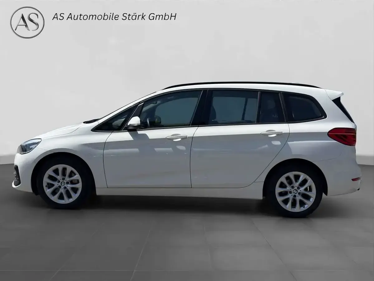 Gebraucht BMW 218 150 PS (110 kW) 2022 Alpinweiss iii Van / Kleinbus