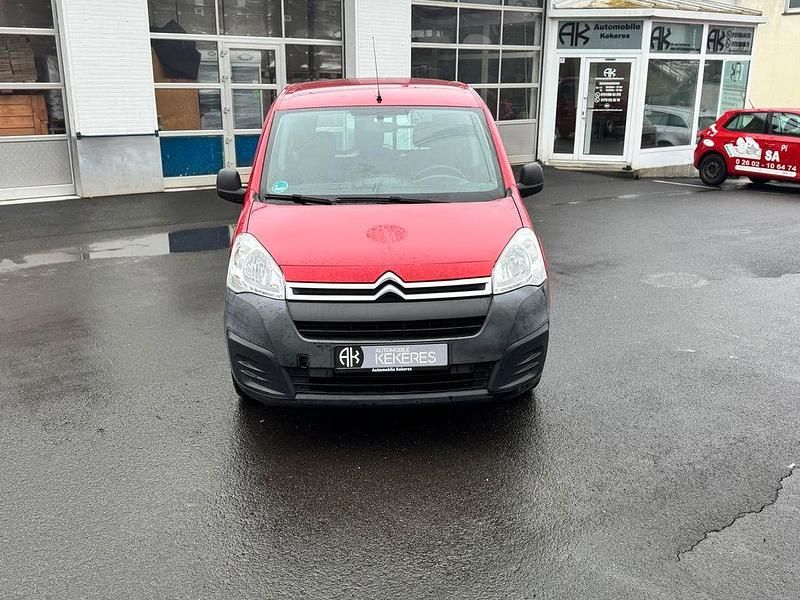 Gebraucht Citroën Berlingo 98 PS (72 kW) 2018 Rot Van / Kleinbus