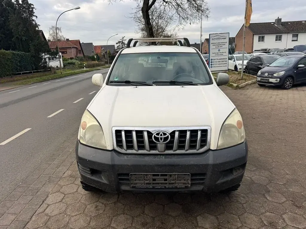Gebraucht Toyota Land Cruiser 173 PS (127 kW) 2008 Weiß SUV