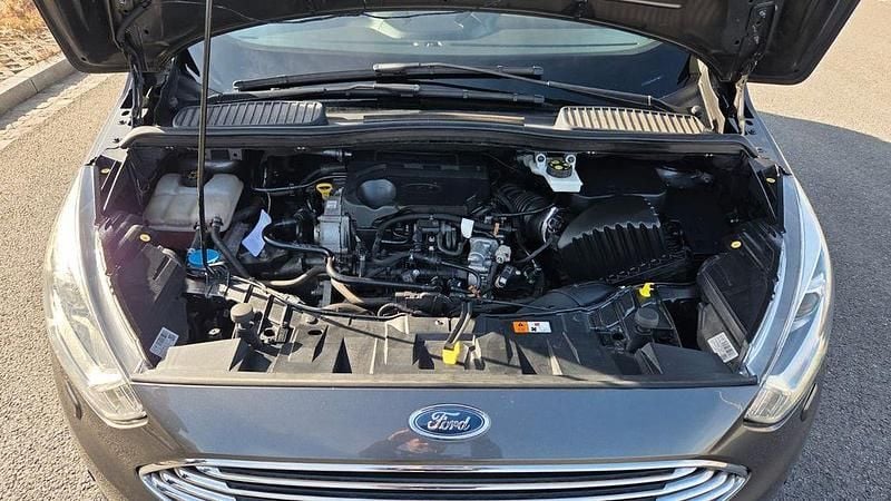 Gebraucht Ford C-MAX Titanium 125 PS (91 kW) 2018 Van / Kleinbus