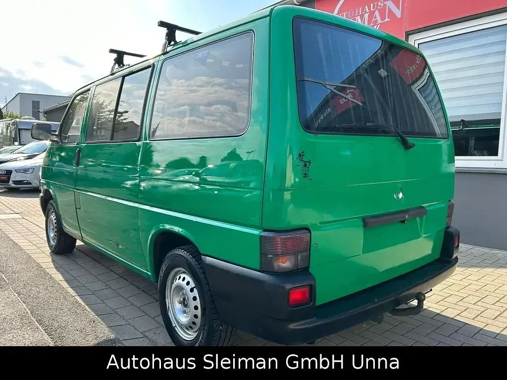 Second-hand VW Transporter 116 CP (85 kW) 1998 Verde Van
