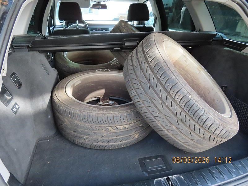 Gebraucht BMW 320 130 PS (95 kW) 2007 Schwarz Kombi