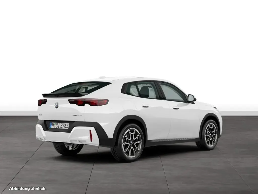 Gebraucht BMW X2 150 PS (110 kW) 2025 Weiß SUV