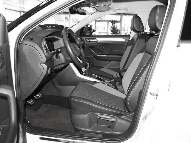 Gebraucht VW T-Roc Goal 116 PS (85 kW) 2025 Purewhite SUV