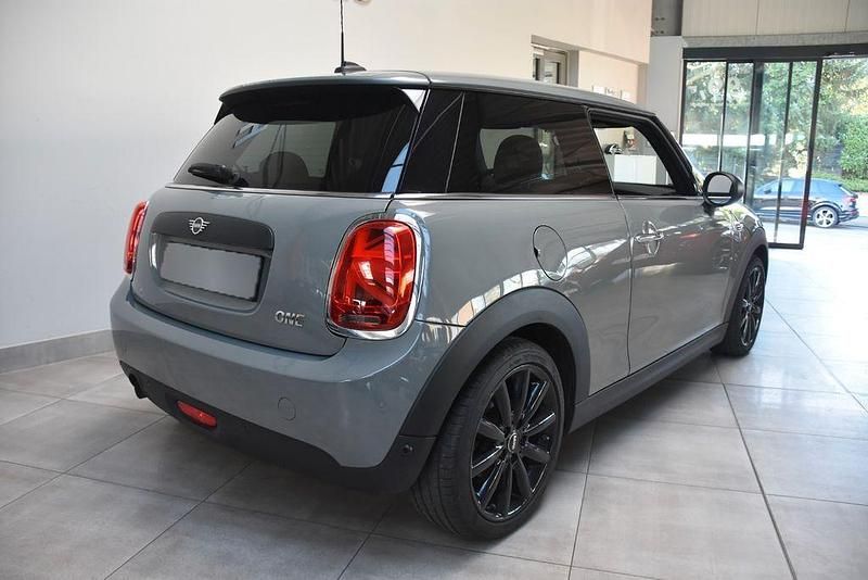 Gebraucht Mini ONE 102 PS (75 kW) 2018 Grau Kleinwagen