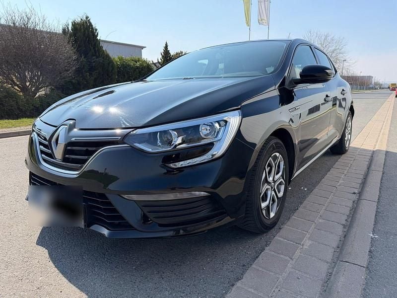 Gebraucht Renault Mégane IV 101 PS (74 kW) 2016 Schwarz Limousine