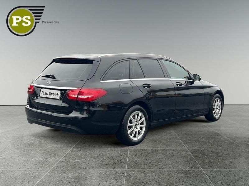 Gebraucht Mercedes C220 170 PS (125 kW) 2018 Schwarz Kombi