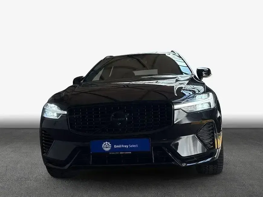Gebraucht Volvo XC60 Plus 398 PS (292 kW) 2024 Onyx black metallic SUV
