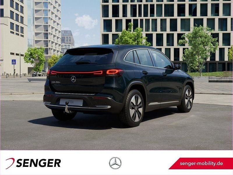 Gebraucht Mercedes EQA250+ Electric Art 139 kW (190 PS) 2023 Schwarz SUV
