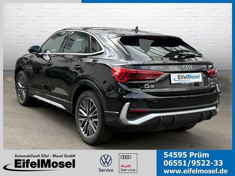 Gebraucht Audi Q3 S-Line 150 PS (110 kW) 2024 Schwarz SUV