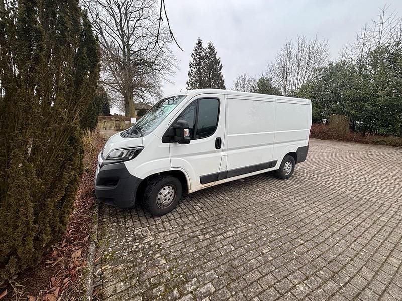 Gebraucht Peugeot Boxer 110 PS (80 kW) 2016 Weiß Van