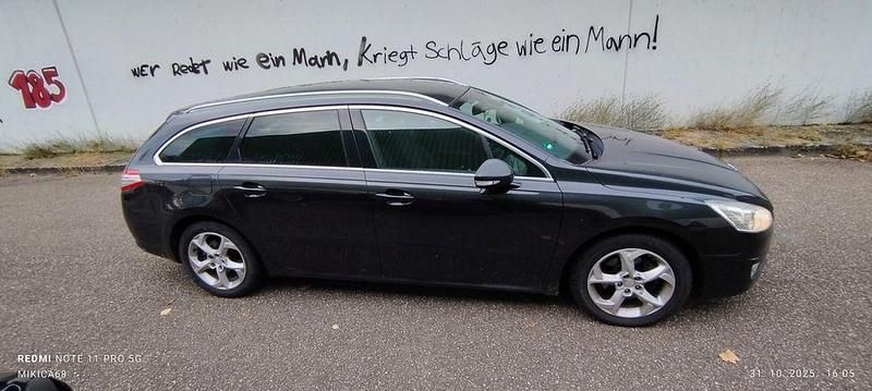 Gebraucht Peugeot 508 SW Family 163 PS (119 kW) 2012 Schwarz Kombi