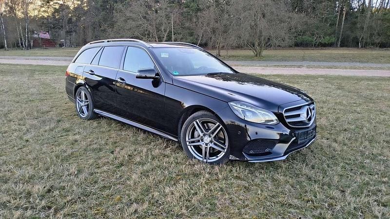 Gebraucht Mercedes E350 Avantgarde 252 PS (185 kW) 2013 Schwarz Kombi