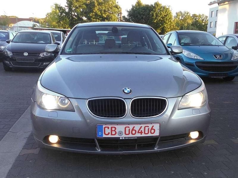 Gebraucht BMW 520 170 PS (125 kW) 2003 Grau Limousine