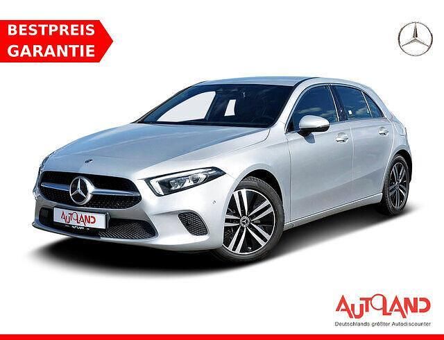 Silber Gebraucht 2021 Mercedes A200 Progressive Limousine | 22.950 € (Fairer Preis) - Bild 1/4