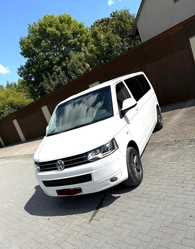 Weiß Gebraucht 2011 VW T5 Van | 16.999 € (Fairer Preis) - Bild 1/4