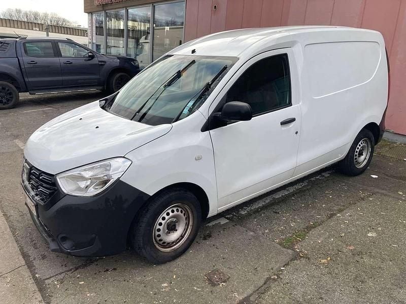 Gebraucht Dacia Dokker 83 PS (61 kW) 2019 Weiß Van / Kleinbus