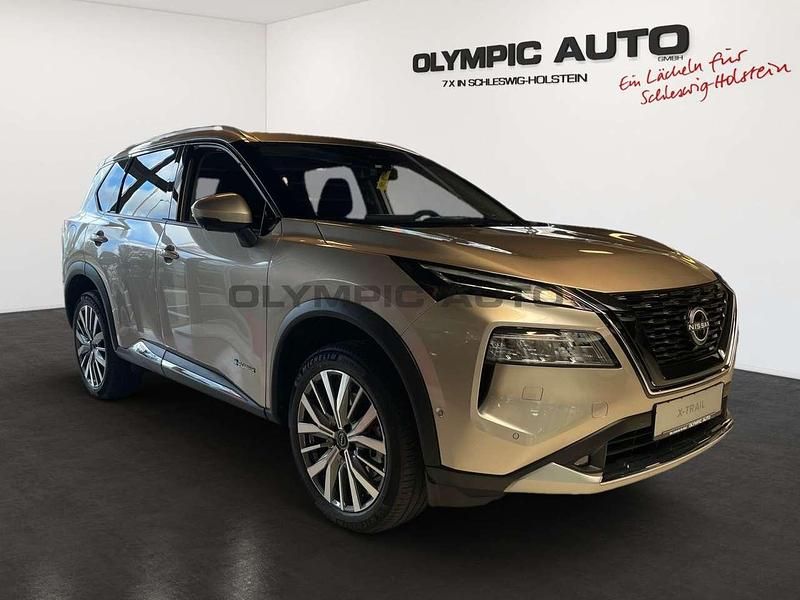 Gebraucht Nissan X-Trail Tekna 213 PS (156 kW) 2025 Silber SUV