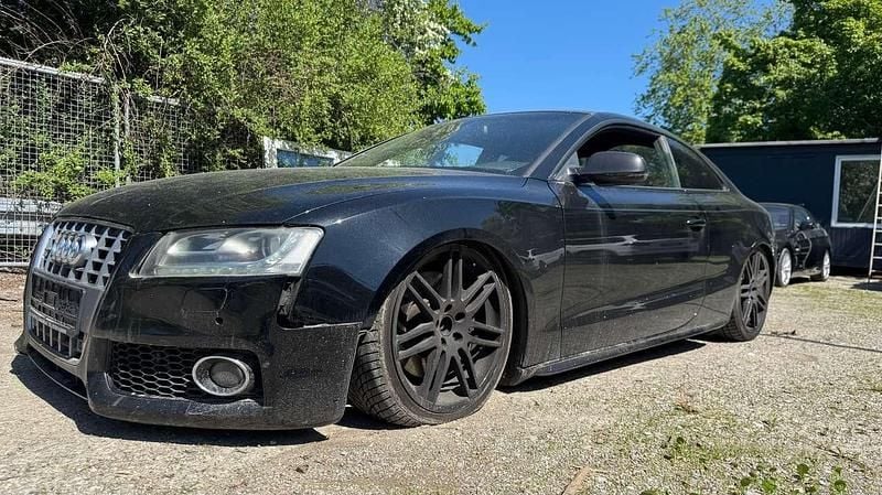Brillantschwarz Gebraucht 2009 Audi S5 Coupé | 7.290 € - Bild 1/4