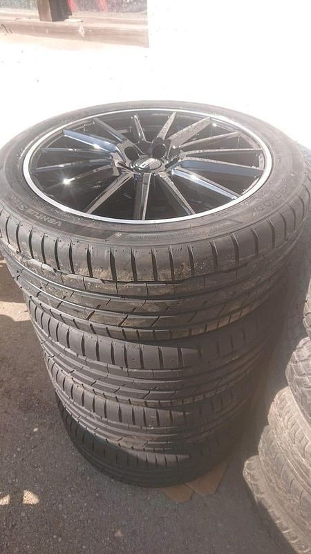 Gebraucht Ford S-MAX Titanium 179 PS (131 kW) 2017 Schwarz Van / Kleinbus