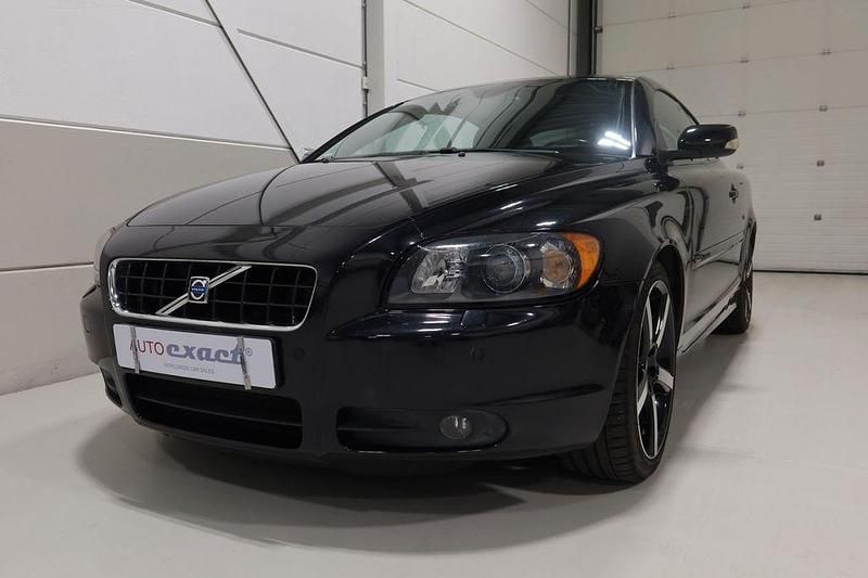 Schwarz Gebraucht 2007 Volvo C70 Summum Cabrio | 9.900 € (Fairer Preis) - Bild 1/4