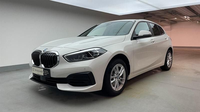 Gebraucht BMW 118 Advantage 136 PS (100 kW) 2024 Alpinweiß uni Kleinwagen