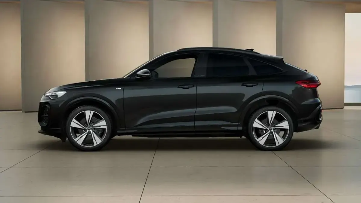Gebraucht Audi Q5 Sportback Edition .1 204 PS (150 kW) 2025 Schwarz SUV
