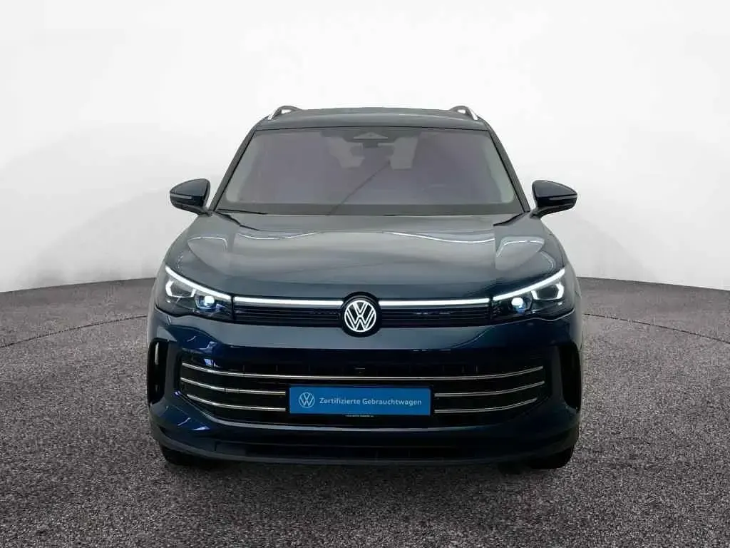 Gebraucht VW Tiguan Elegance 272 PS (200 kW) 2025 Blau SUV