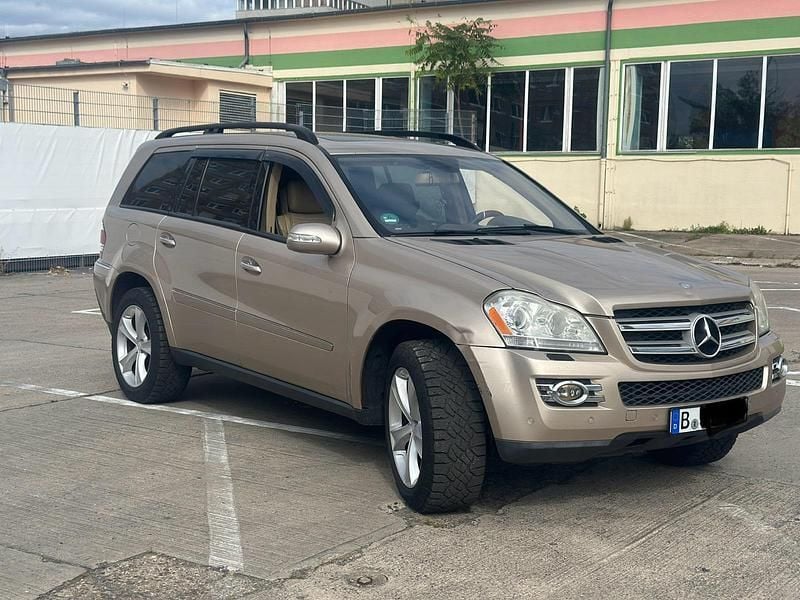 Gelb Gebraucht 2007 Mercedes GL320 SUV | 9.800 € (Guter Preis) - Bild 1/4