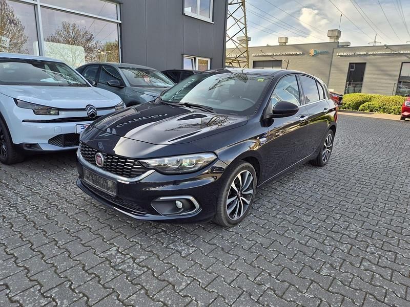 Gebraucht Fiat Tipo Lounge 120 PS (88 kW) 2016 Schwarz Kombi