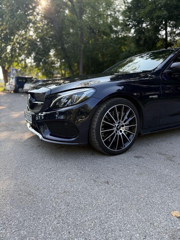 Blau Gebraucht 2017 Mercedes C43 AMG AMG Limousine | 29.000 € (Etwas zu teuer) - Bild 1/4
