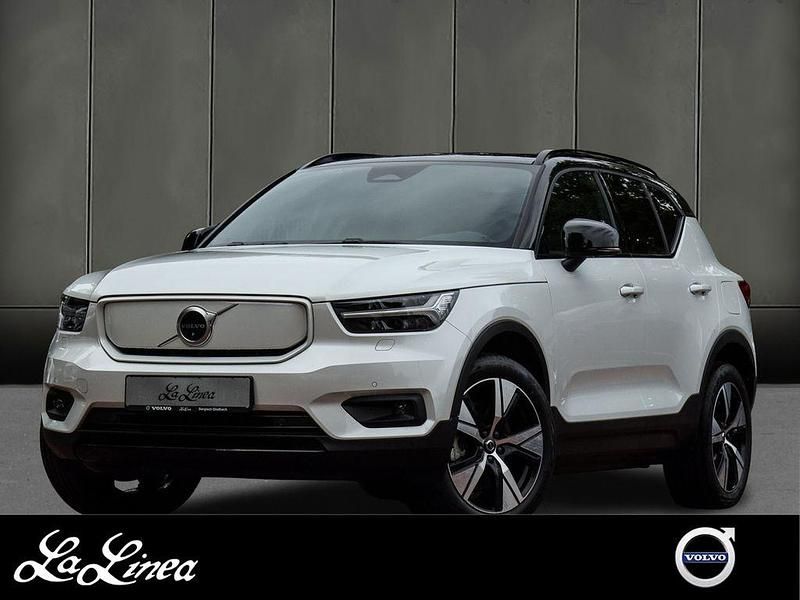 Weiss Gebraucht 2021 Volvo XC40 R-Design SUV | 32.450 € (Fairer Preis) - Bild 1/3