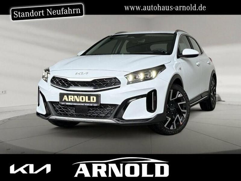 Gebraucht Kia XCeed Vision 140 PS (102 kW) 2025 Carraraweiß SUV