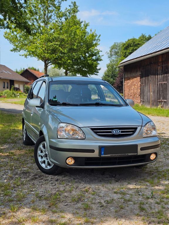 Grau Gebraucht 2005 Kia Carens EX Van / Kleinbus | 2.000 € (Guter Preis) - Bild 1/4