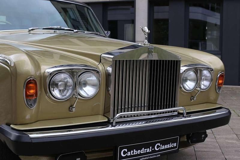 Gebraucht Rolls Royce Silver Shadow 192 PS (141 kW) 1979 Willow gold Limousine