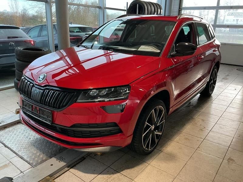 Gebraucht Skoda Karoq SportLine 150 PS (110 kW) 2021 Rot SUV