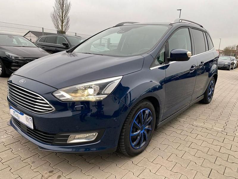 Blau Gebraucht 2018 Ford C-MAX Titanium Van / Kleinbus | 11.999 € (Fairer Preis) - Bild 1/4