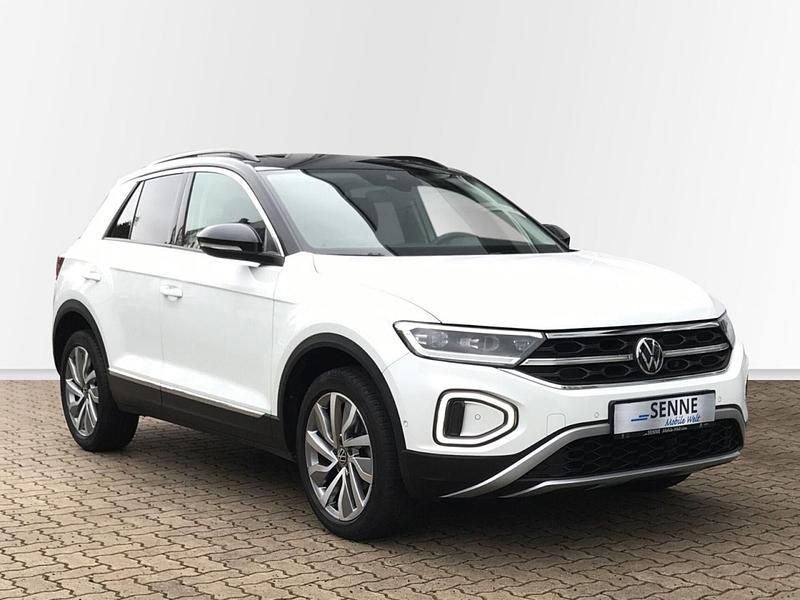 Gebraucht VW T-Roc Style 150 PS (110 kW) 2022 Weiß (pure whitedeep black perle SUV