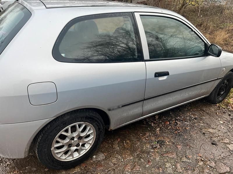 Gebraucht Mitsubishi Colt 83 PS (61 kW) 2005 Silber Kleinwagen